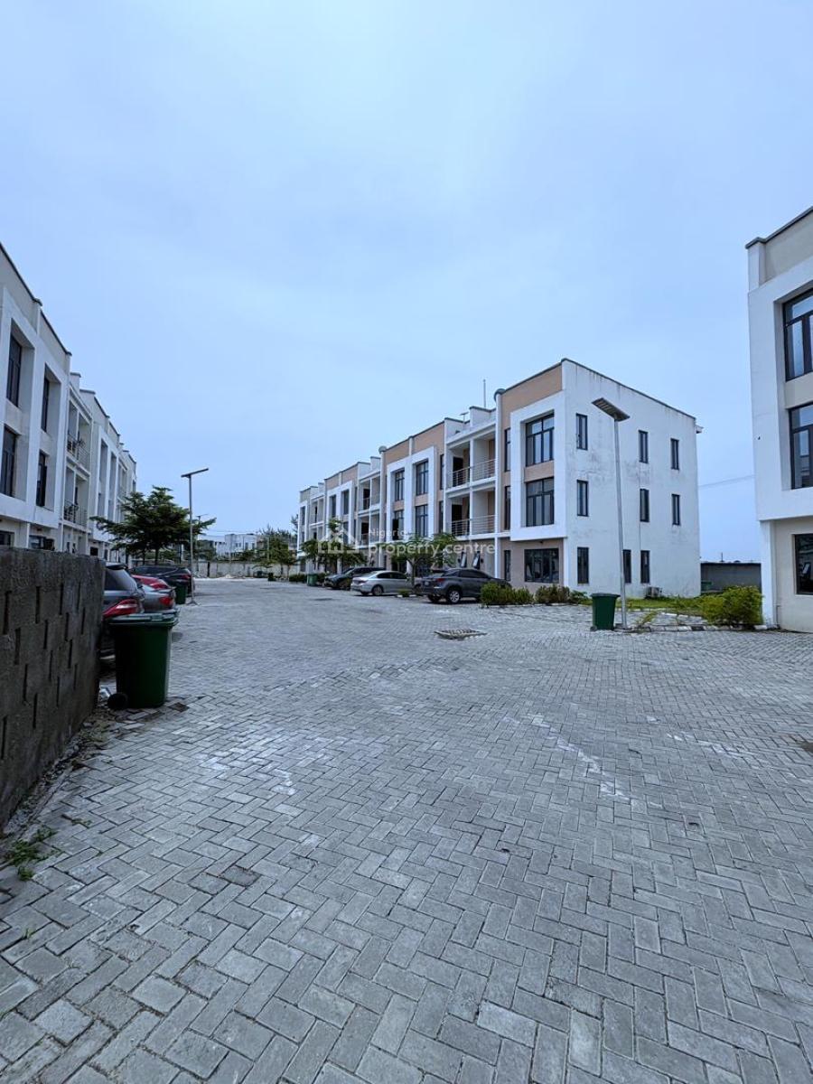 4 Bedroom Terrace Duplex, Osapa, Lekki, Lagos, Terraced Duplex for Rent