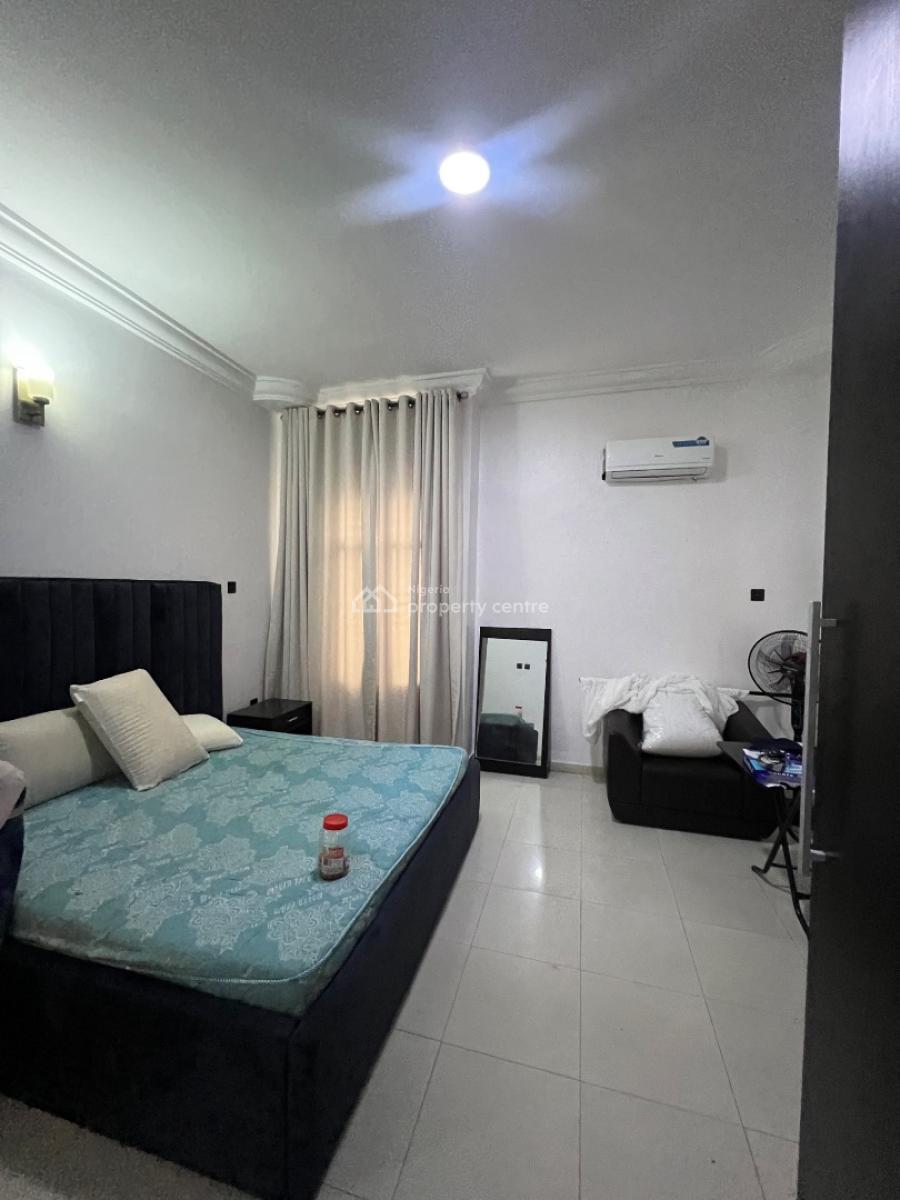 Standard 3 Bedroom Apartment, Off Providence Ave, Lekki Phase 1, Lekki, Lagos, Flat / Apartment for Rent