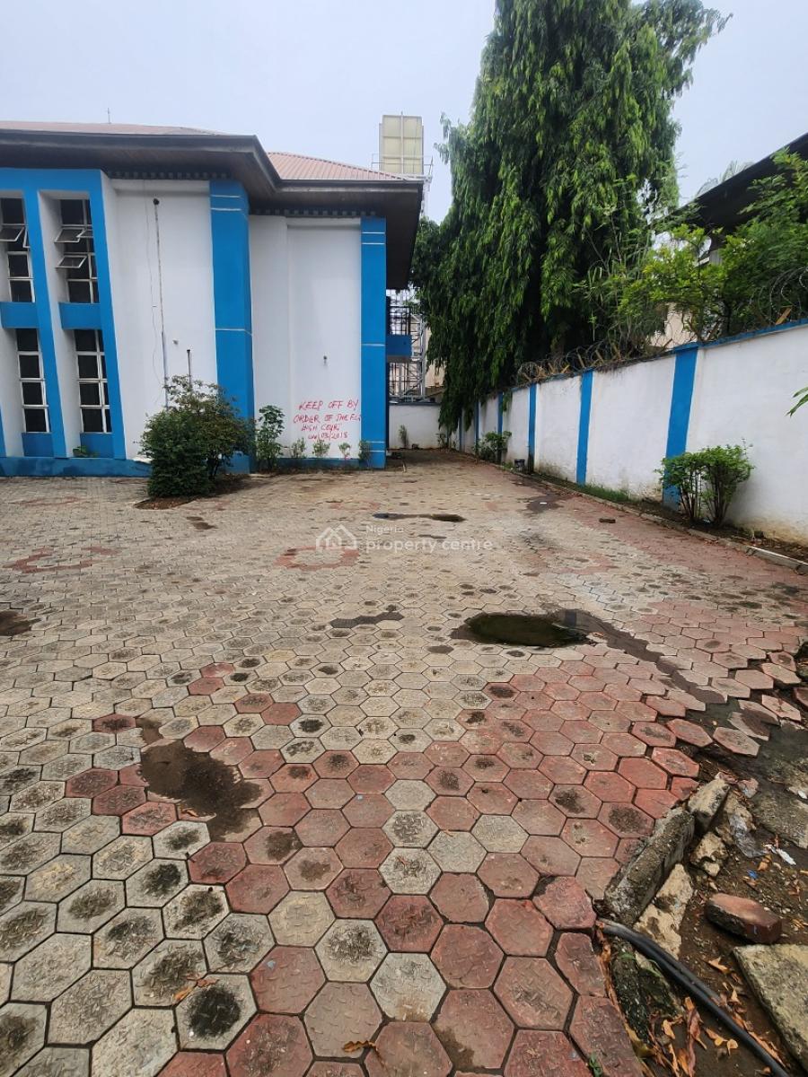 7 Bedroom Fully Detached Duplex with 2 Rooms Bq, 13 Cars Space, Office Or Residential Use, Jabi Main, Jabi, Abuja, Detached Duplex for Rent