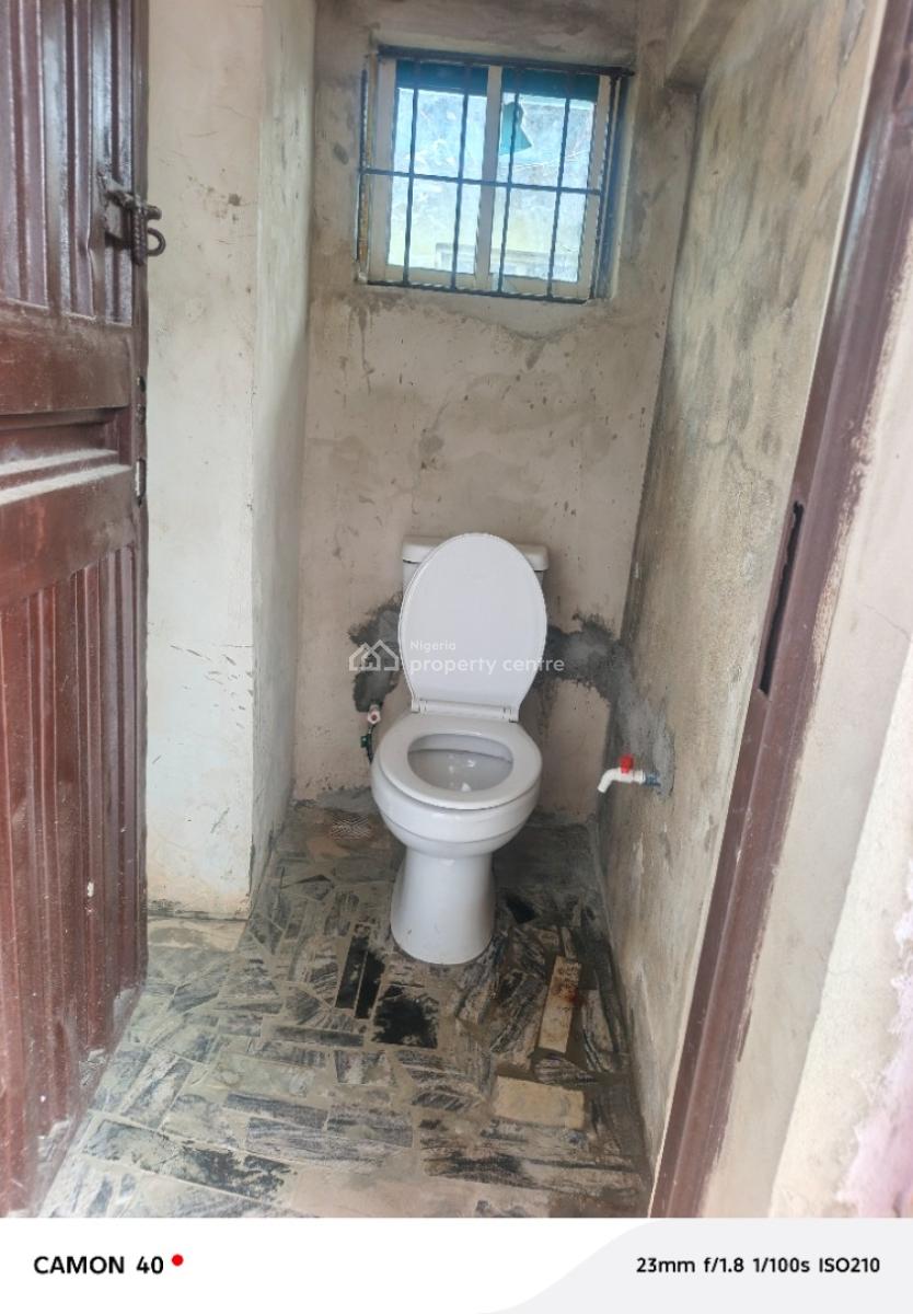 Spacious Shop in an Estate, Badore, Ajah, Lagos, Shop for Rent