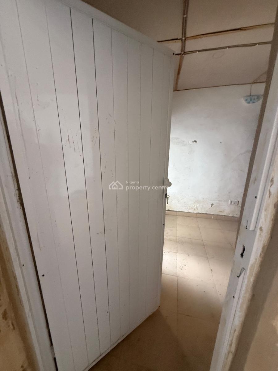 Lovely Mini Flat, Off Ishaga, Surulere, Lagos, Mini Flat (room and Parlour) for Rent