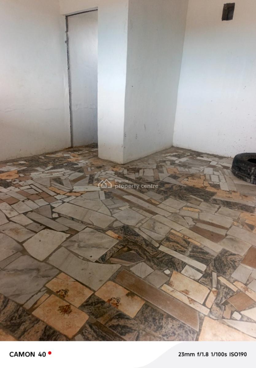 Spacious Shop in an Estate, Badore, Ajah, Lagos, Shop for Rent