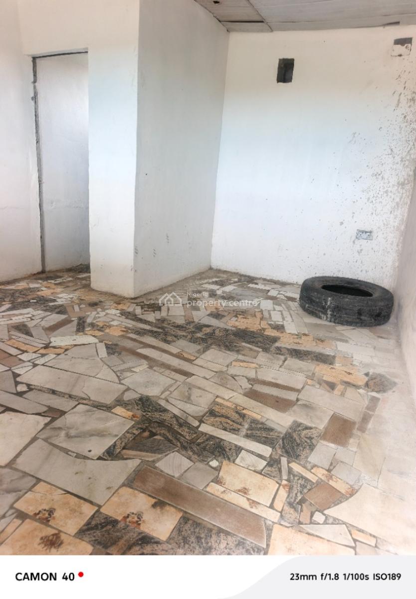 Spacious Shop in an Estate, Badore, Ajah, Lagos, Shop for Rent