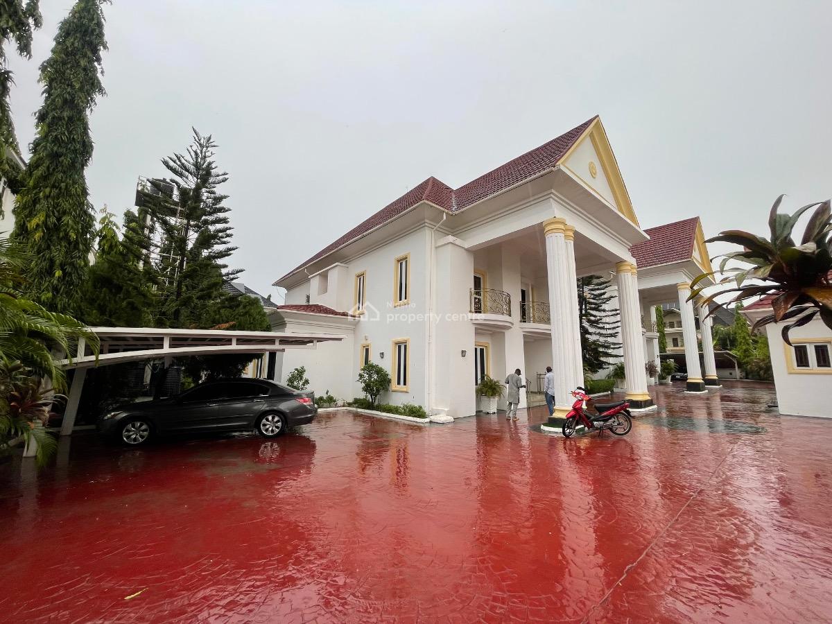 5 Bedrooms Semi Detached Duplex with 1 Bq, Guzape Main, Near Coza, Guzape District, Abuja, Semi-detached Duplex for Rent