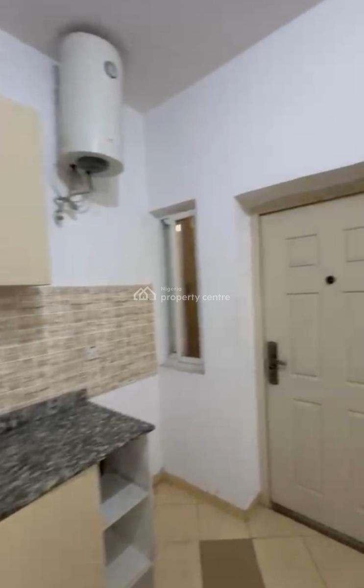 Fully Furnished 3 Bedroom Apartment with Bq, Prime Water View Estate Ikate, Lekki Phase 1, Lekki, Lagos, Block of Flats for Sale