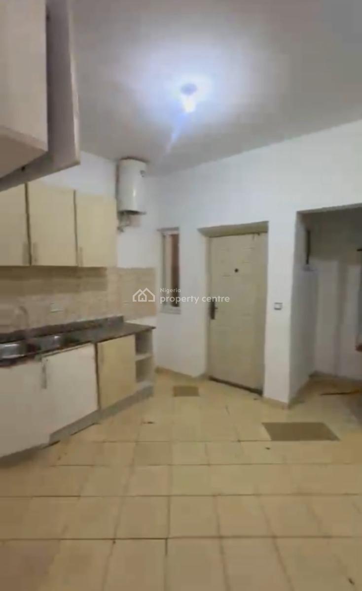 Fully Furnished 3 Bedroom Apartment with Bq, Prime Water View Estate Ikate, Lekki Phase 1, Lekki, Lagos, Block of Flats for Sale