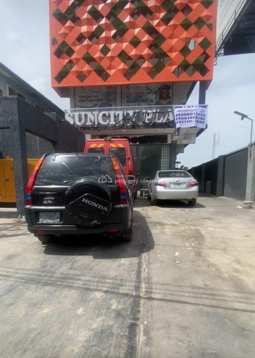 Shop, Agege Motor Road By Alakara Police Station, Mushin, Lagos, Shop for Rent