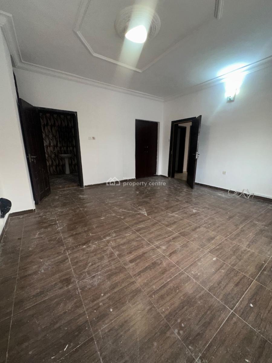 Specious 3 Bedroom Apartment, Spg, Ologolo, Lekki, Lagos, Flat / Apartment for Rent