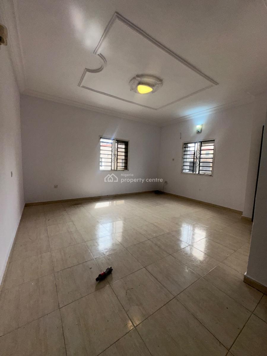 Specious 3 Bedroom Apartment, Spg, Ologolo, Lekki, Lagos, Flat / Apartment for Rent