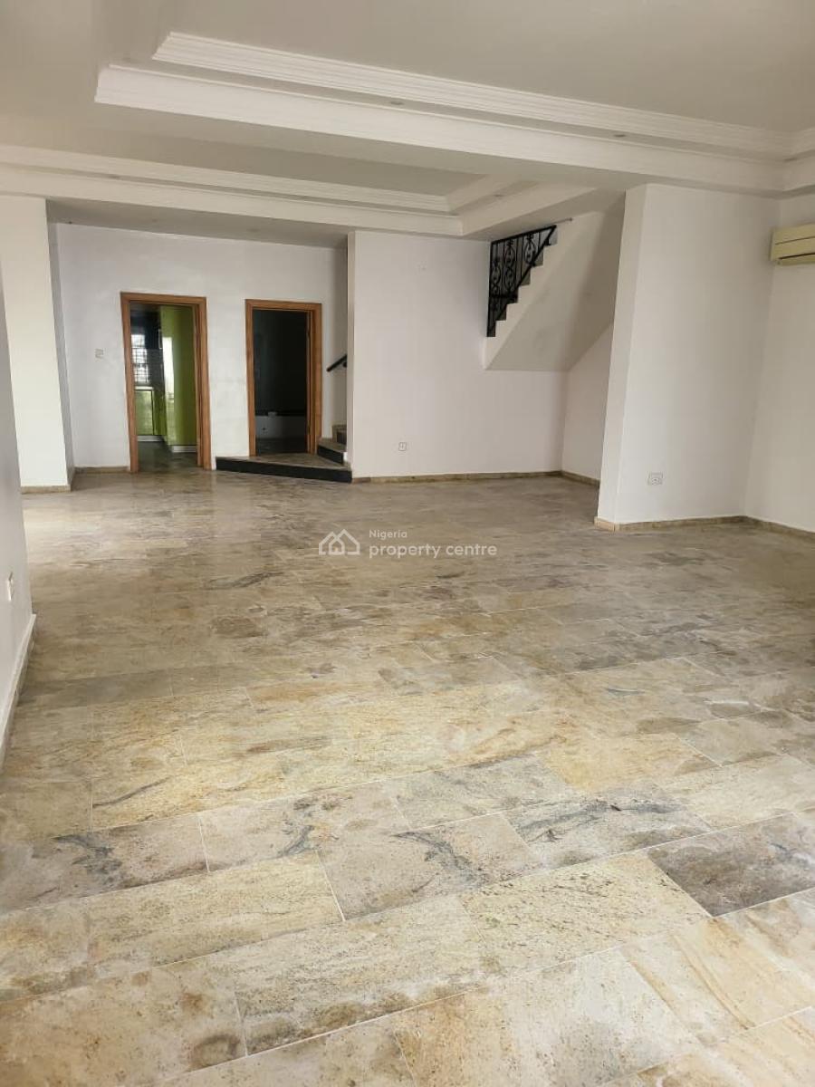4-bedroom Duplex with 2-room Bq & an Home Office, Lekki Phase 1, Lekki, Lagos, Flat / Apartment for Rent