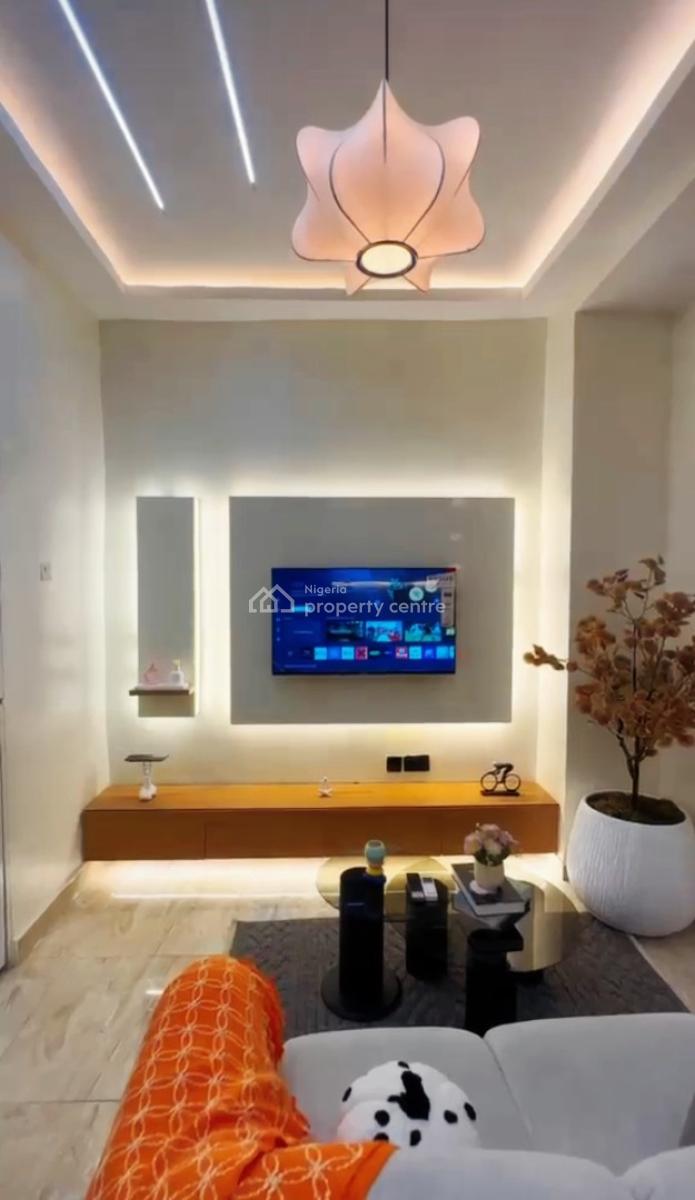 a 1 Bedroom Flat, Osapa, Lekki, Lagos, Mini Flat (room and Parlour) Short Let