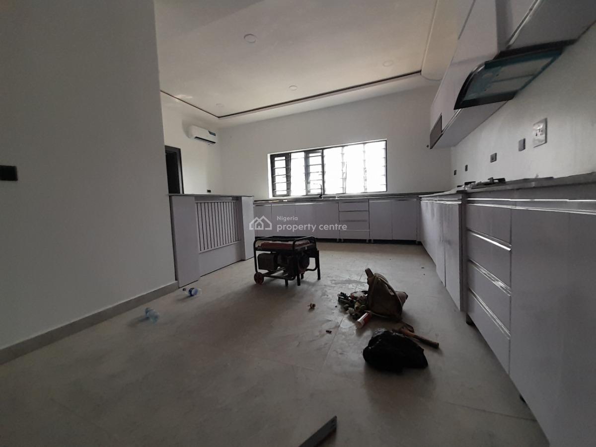 Majestic 4-bedroom Semi-detached Duplex with Bq & Swimming Pool, Asokoro District, Abuja, Semi-detached Duplex for Rent