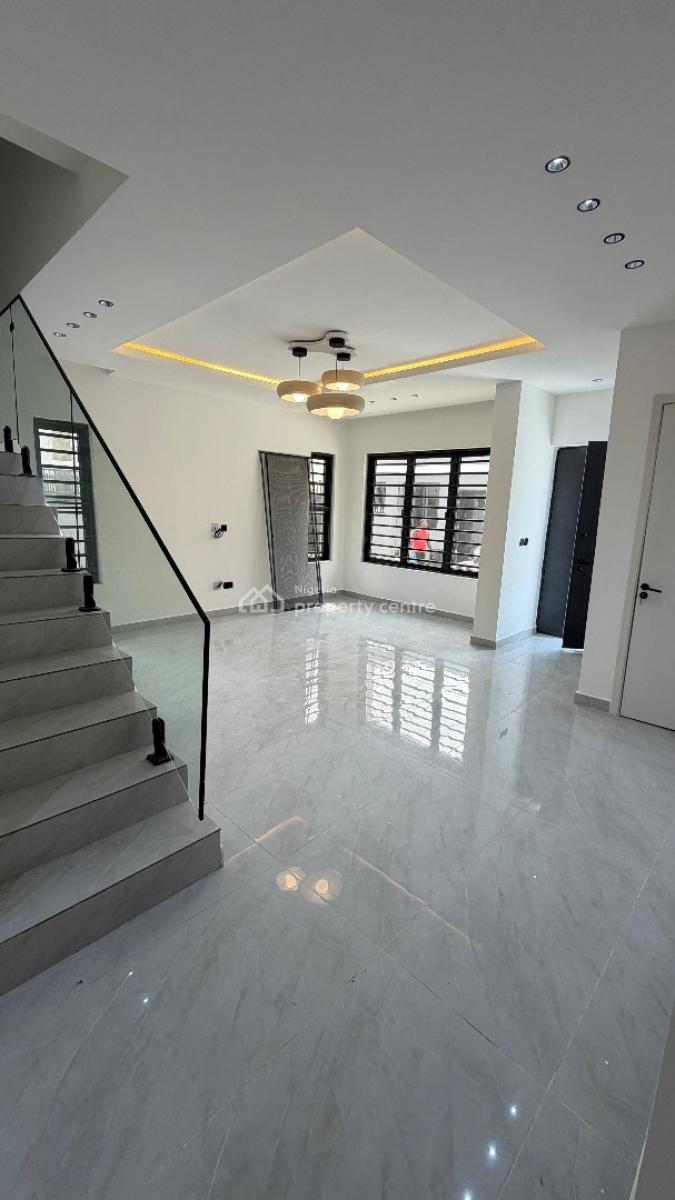 Luxury 3 Bedroom Maisonette with Bq & Swimming Pool, Lekki Phase 1, Lekki, Lagos, Terraced Duplex for Sale