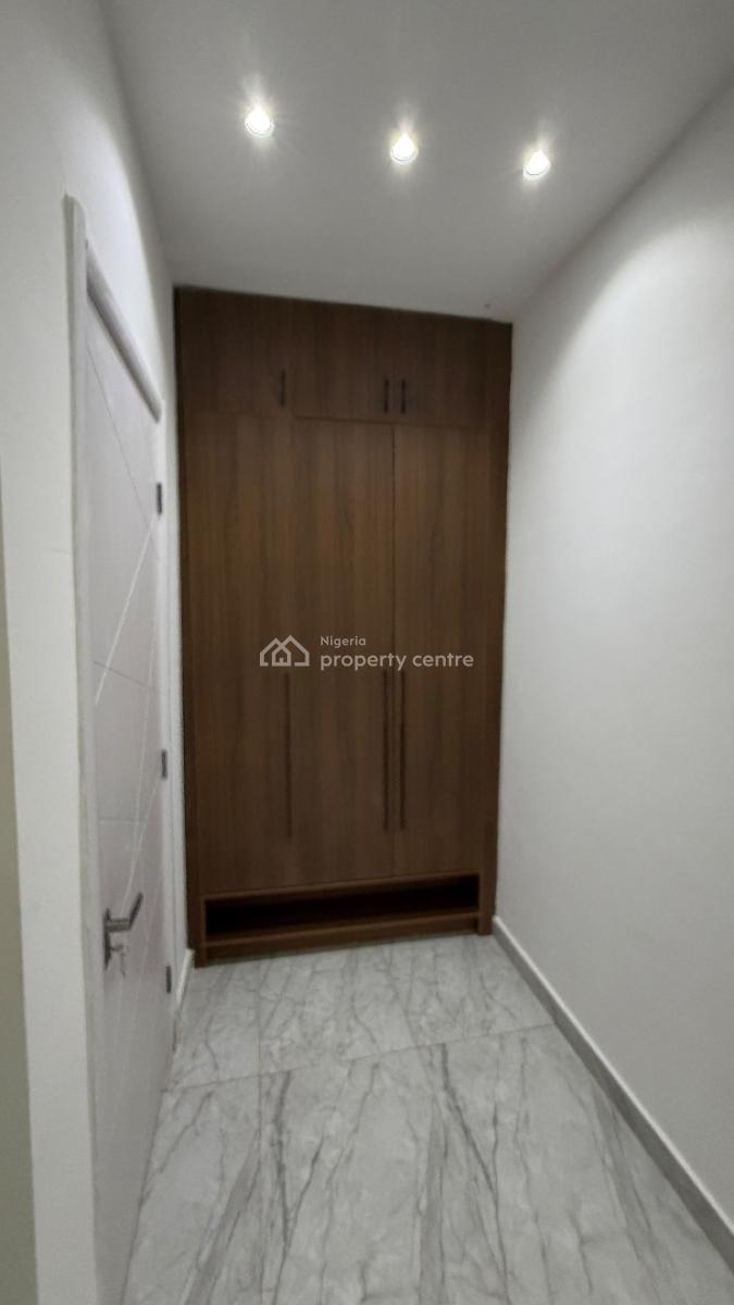 Luxury 3 Bedroom Maisonette with Bq & Swimming Pool, Lekki Phase 1, Lekki, Lagos, Terraced Duplex for Sale