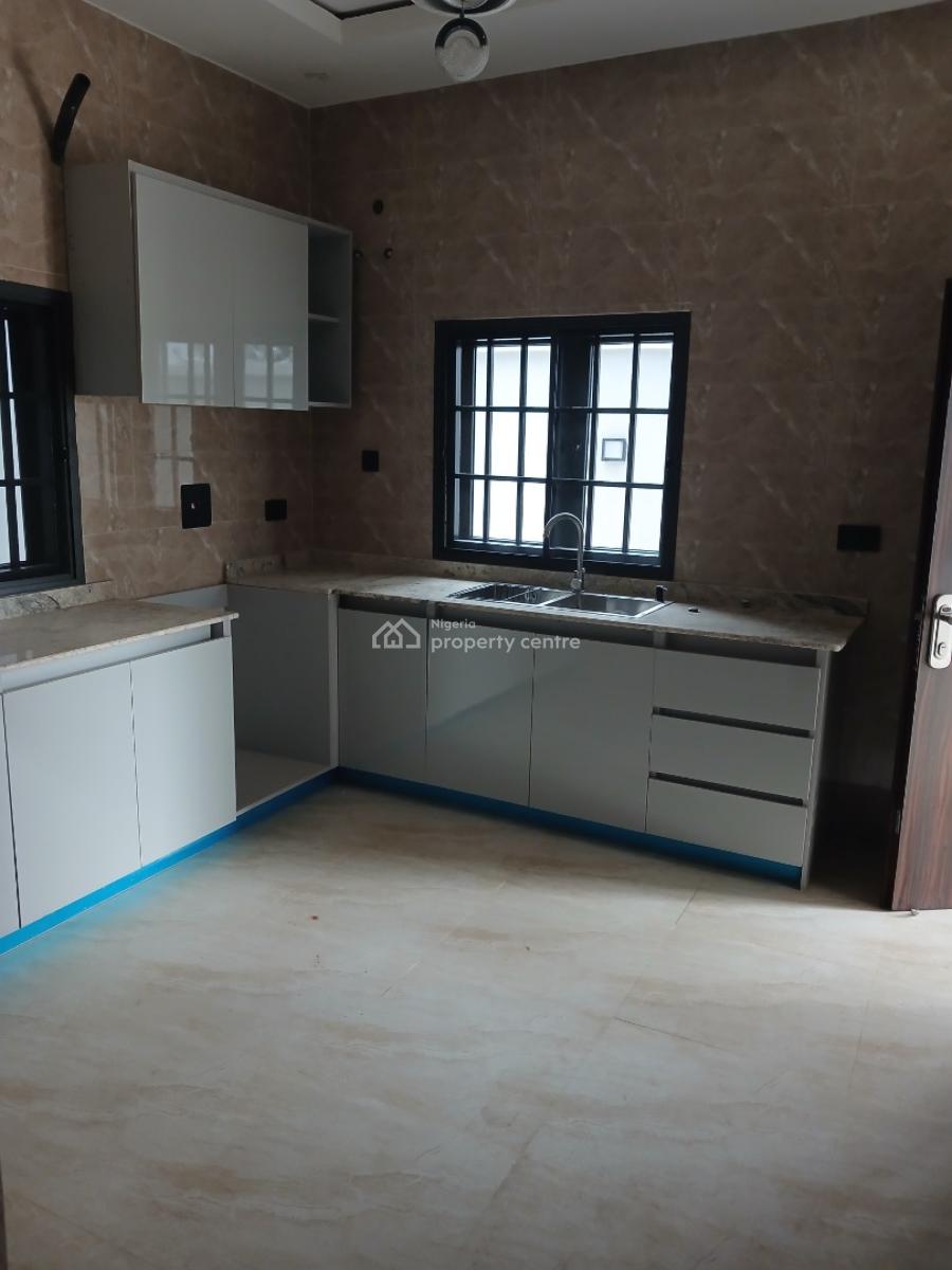 Brand New Spacious 4-bedroom Terrace Duplex + 1 Bq, Mabushi, Abuja, Terraced Duplex for Rent