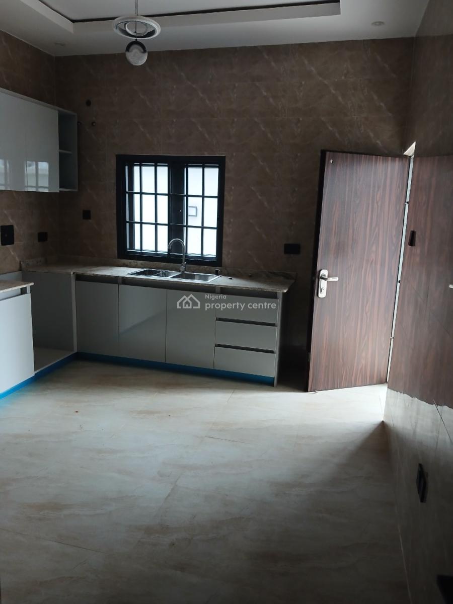 Brand New Spacious 4-bedroom Terrace Duplex + 1 Bq, Mabushi, Abuja, Terraced Duplex for Rent