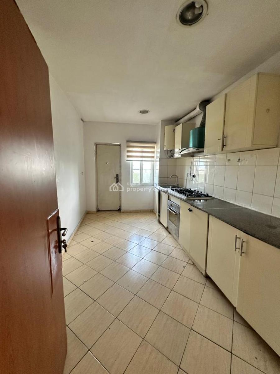 3 Bedroom Apartment with a Bq, Prime Water Ikate, Lekki, Lagos, Flat / Apartment for Rent