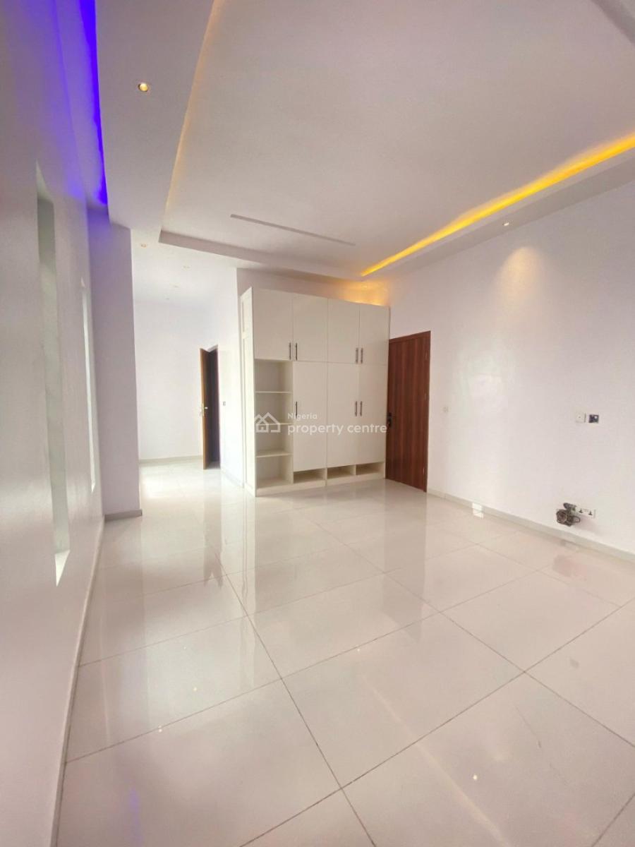 Lovely 4 Bdroom Semi-detached Dplex with Bq & Solar in a Secure Estate, Lekki, Lagos, Semi-detached Duplex for Sale