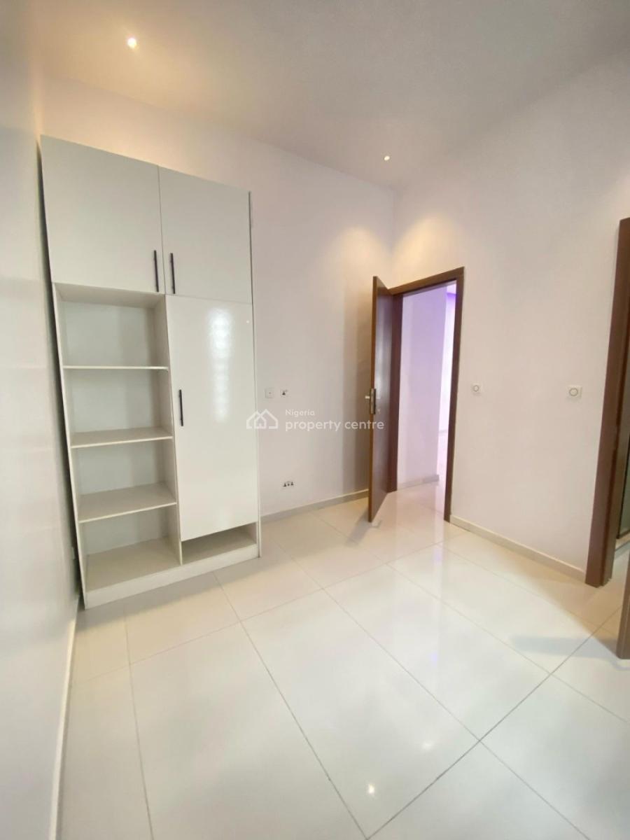 Lovely 4 Bdroom Semi-detached Dplex with Bq & Solar in a Secure Estate, Lekki, Lagos, Semi-detached Duplex for Sale