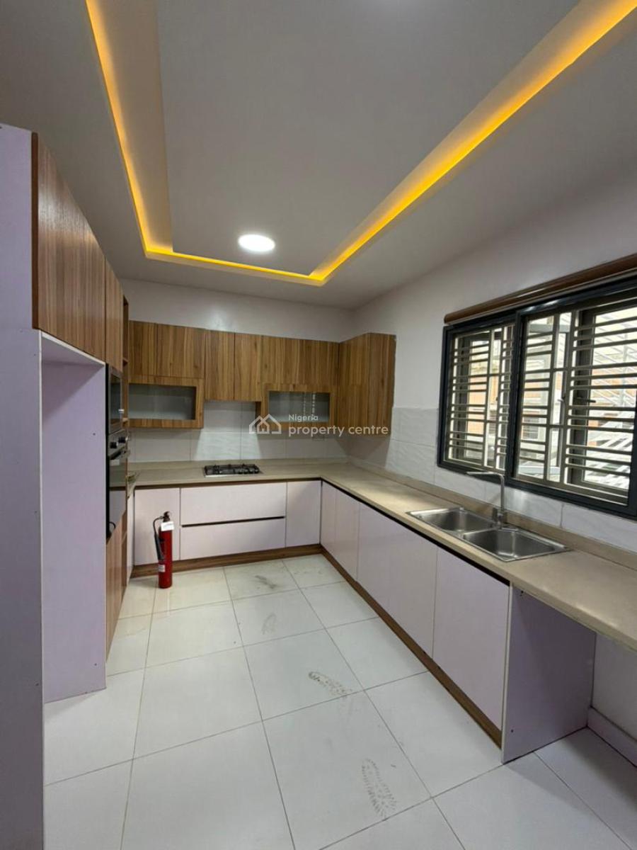 4 Bedroom Terrace Duplex with Bq, Ikate Elegushi, Lekki, Lagos, Terraced Duplex for Sale