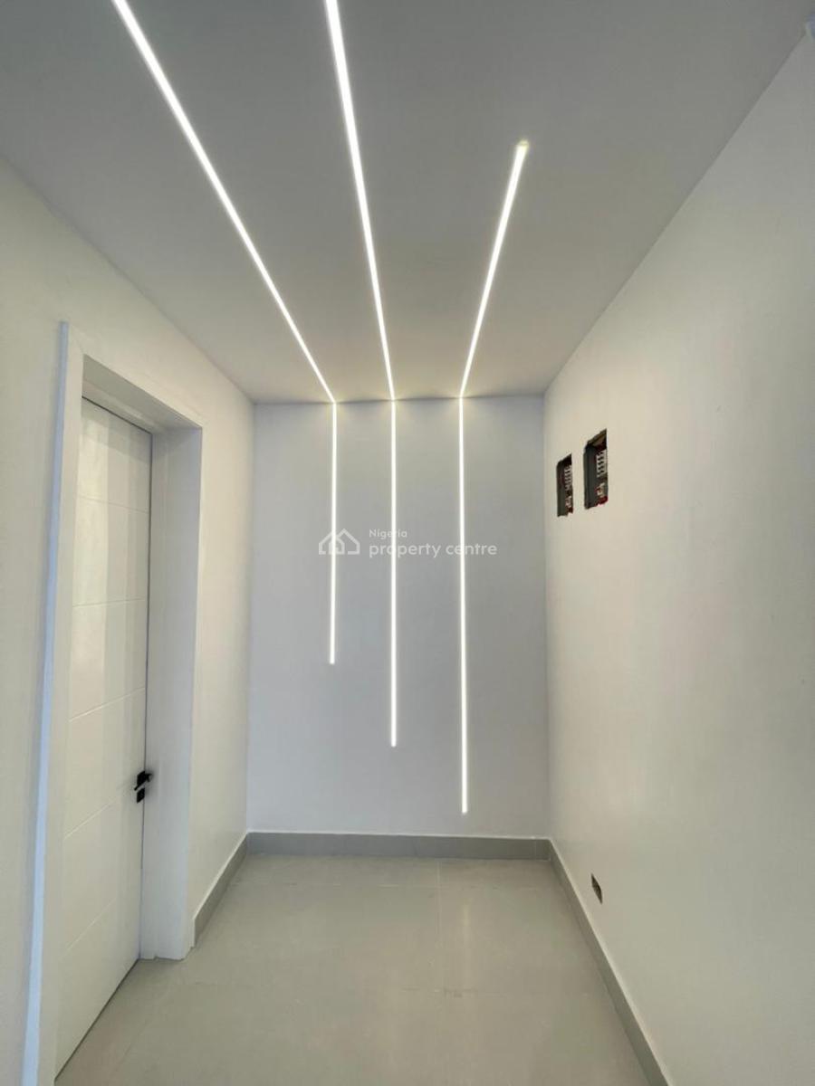 5 Bedroom Semi Detached Duplex, Lekki Phase 1, Lekki, Lagos, Semi-detached Duplex for Sale