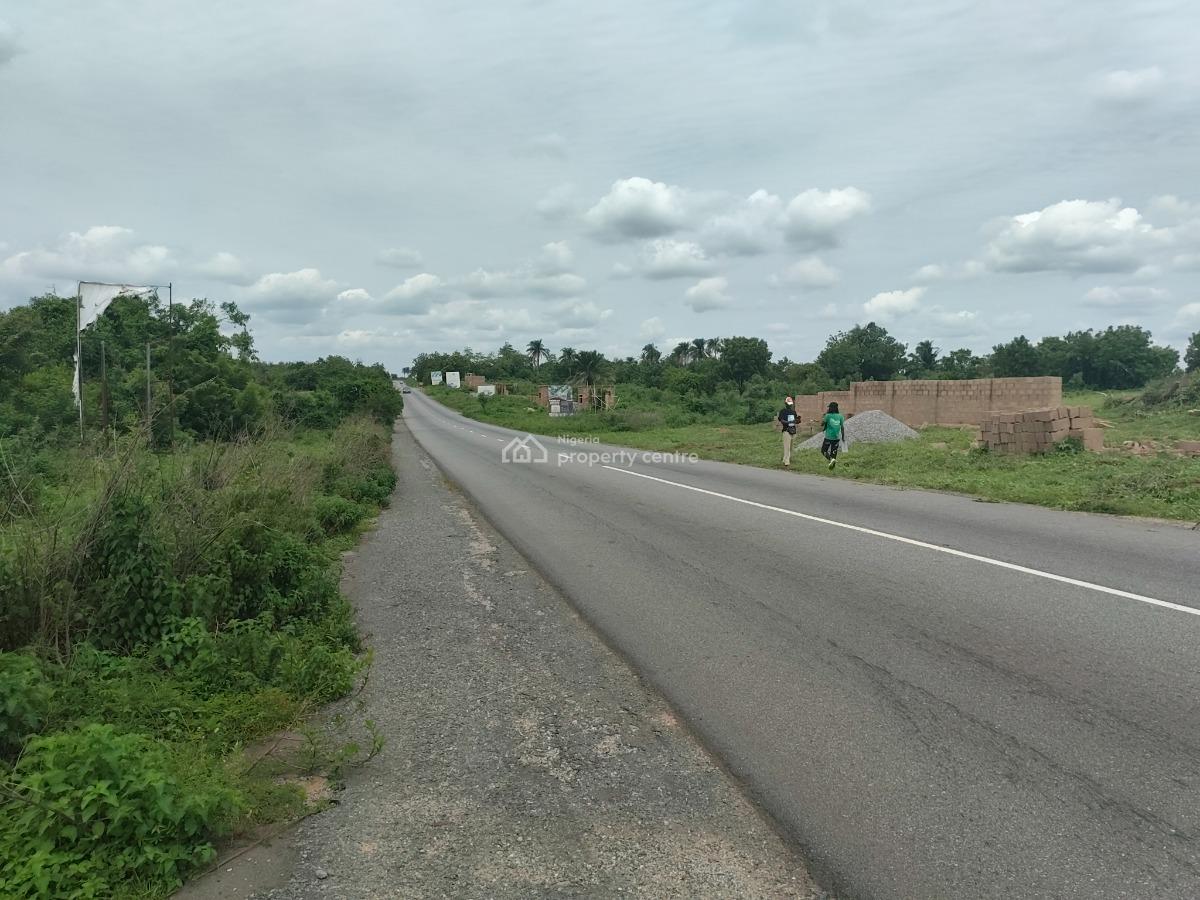Govt Approved Agricultural Farmland Strategically Located, Isiwo Town, Epe Ijebuode Road, Ijebu Ode, Ogun, Commercial Land for Sale