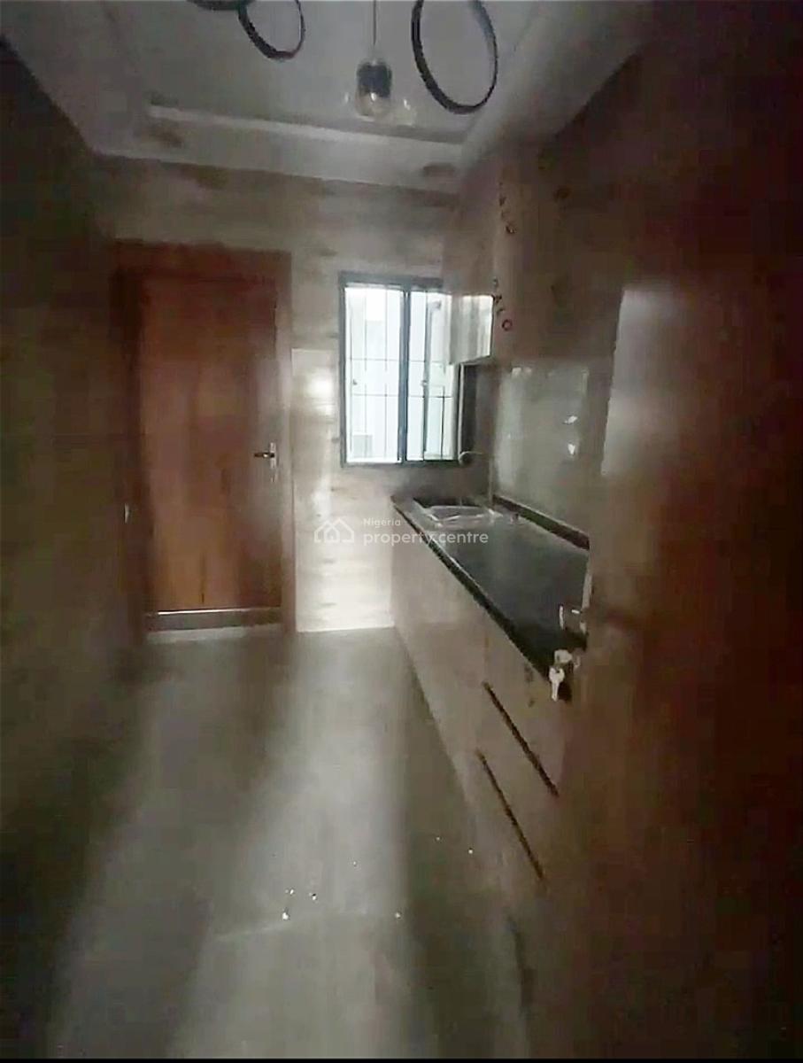 New Luxury Standard Ensuit 2 Bedroom Spacious Apt Up and Ground Floor, Phase 1 Proper, Lekki Phase 1, Lekki, Lagos, Flat / Apartment for Rent