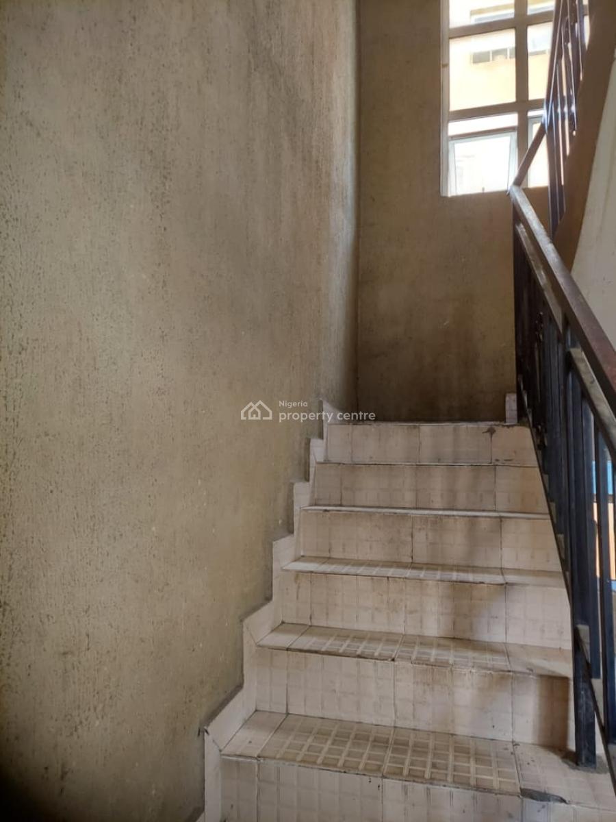 Exquisitely Finished Hostel, Off Unilag, Yaba, Lagos, Commercial Property for Sale