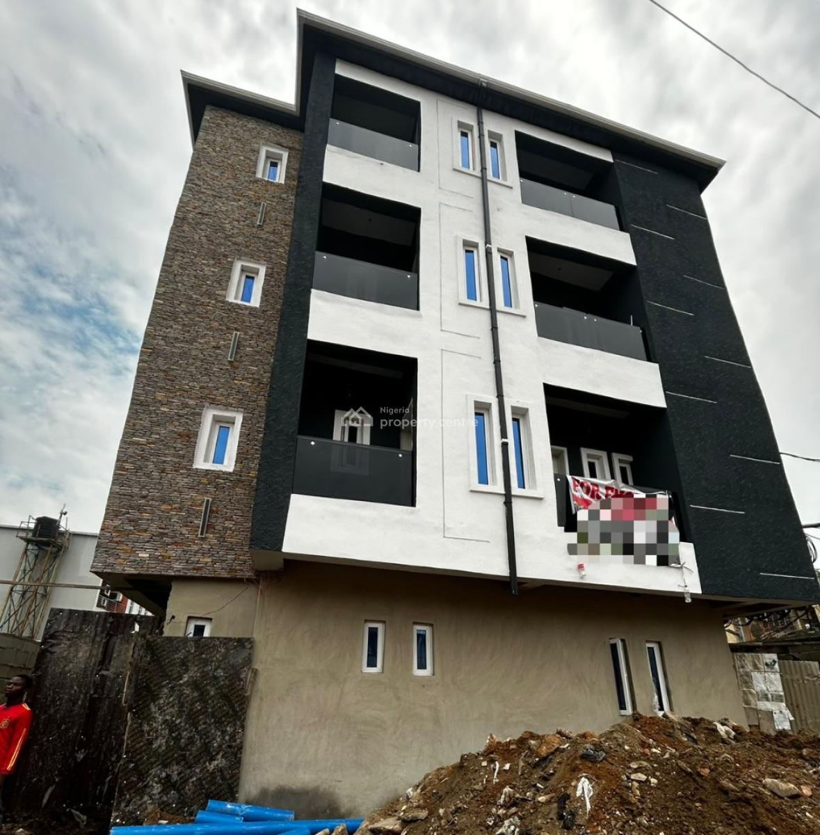 Luxury 2bedroom Apartment for Long Lease, Sabo, Yaba, Lagos, Block of Flats for Sale