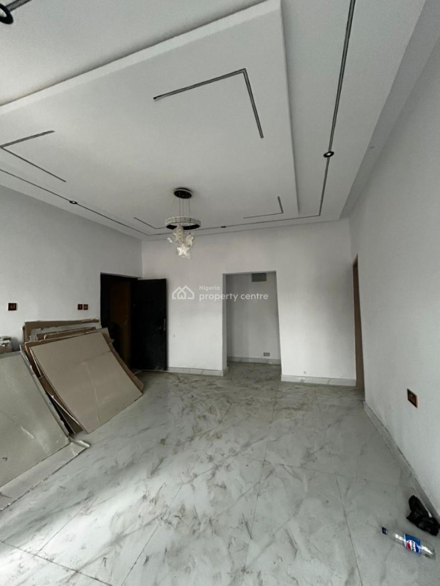 Luxury 2bedroom Apartment for Long Lease, Sabo, Yaba, Lagos, Block of Flats for Sale