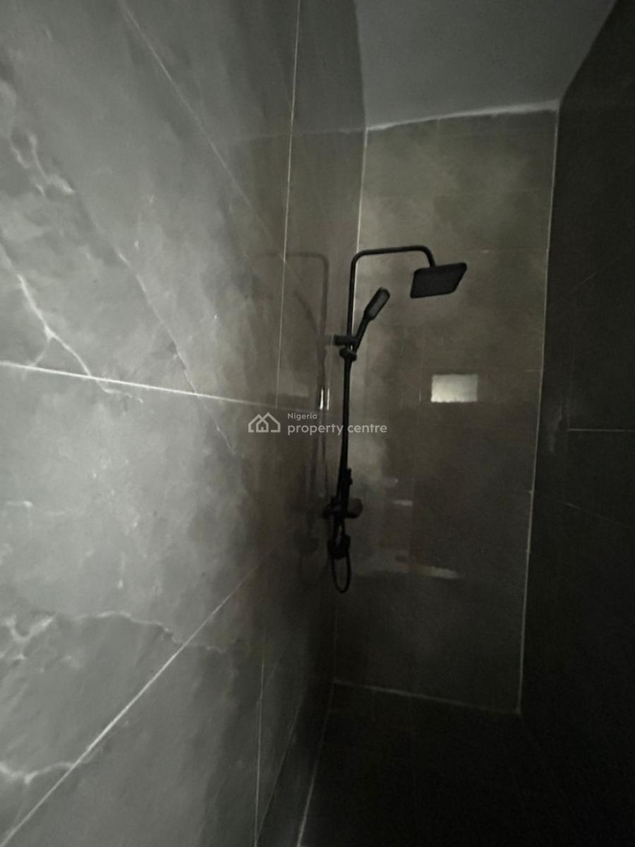 Luxury 2bedroom Apartment for Long Lease, Sabo, Yaba, Lagos, Block of Flats for Sale