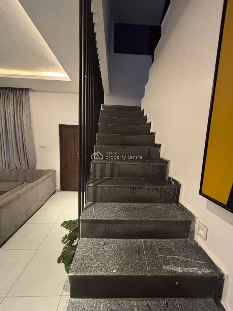 Luxurious  and Spacious 4 Bedroom Terrace Duplex with Ample Parking, Lekki Phase 1, Lekki, Lagos, Terraced Duplex for Sale