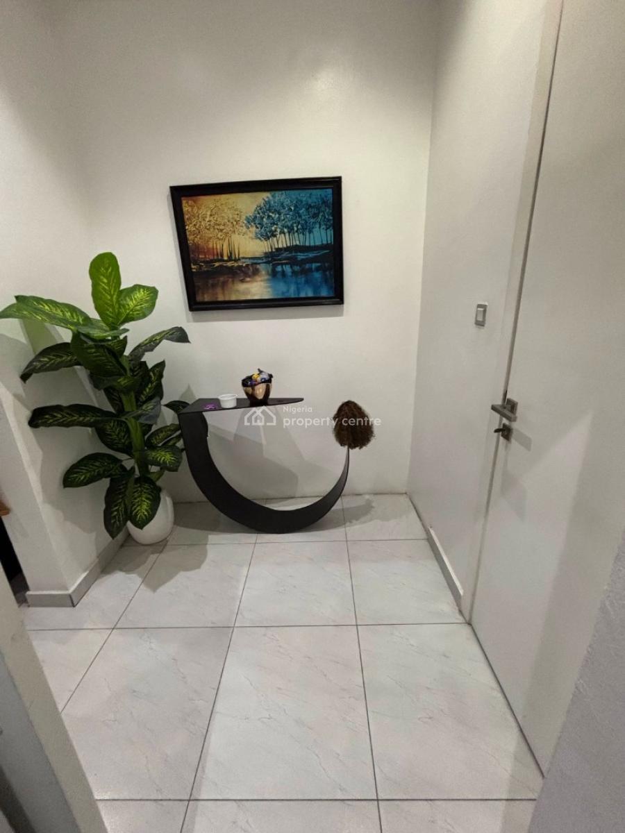 Luxurious  and Spacious 4 Bedroom Terrace Duplex with Ample Parking, Lekki Phase 1, Lekki, Lagos, Terraced Duplex for Sale