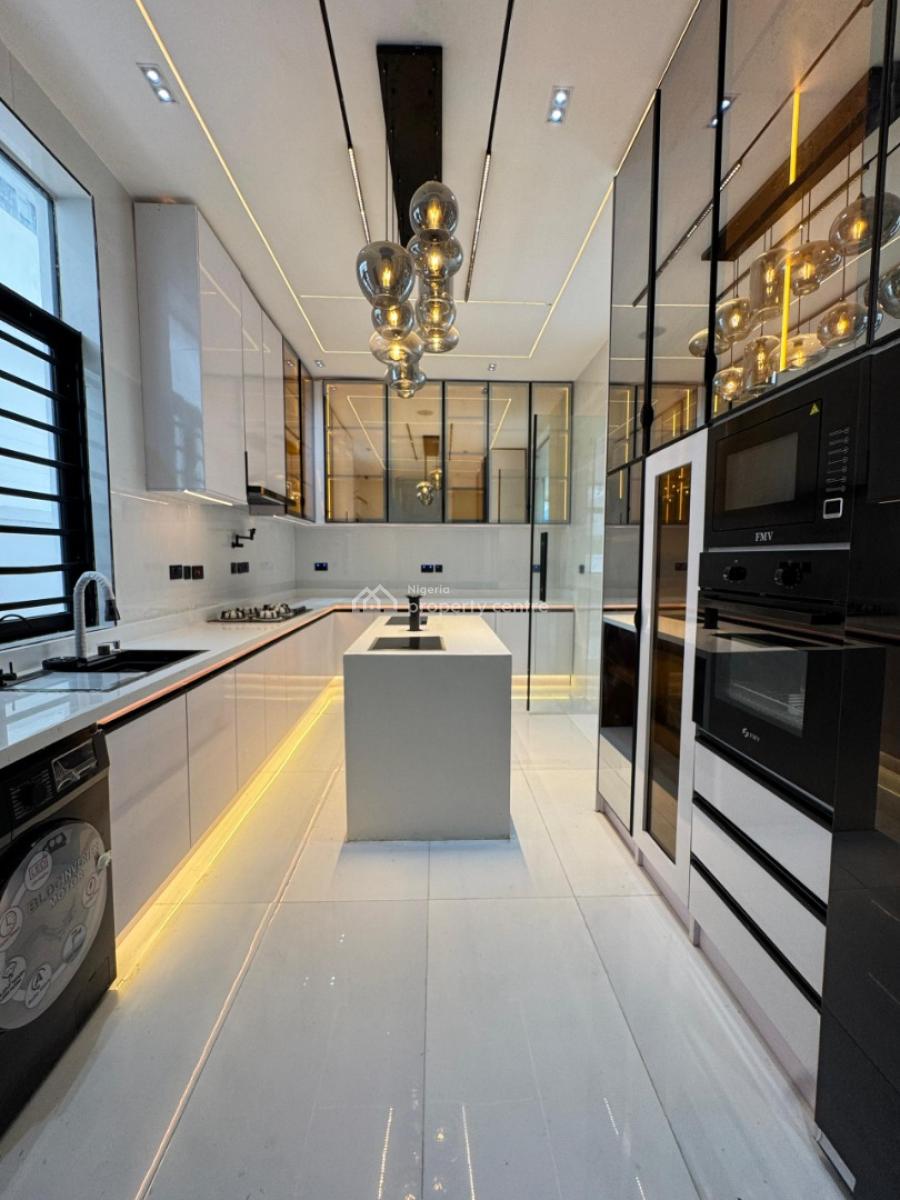 Luxurious and Classy 5bedroom with a Bq and a Pool, Orchid, Lekki, Lagos, Detached Duplex for Sale
