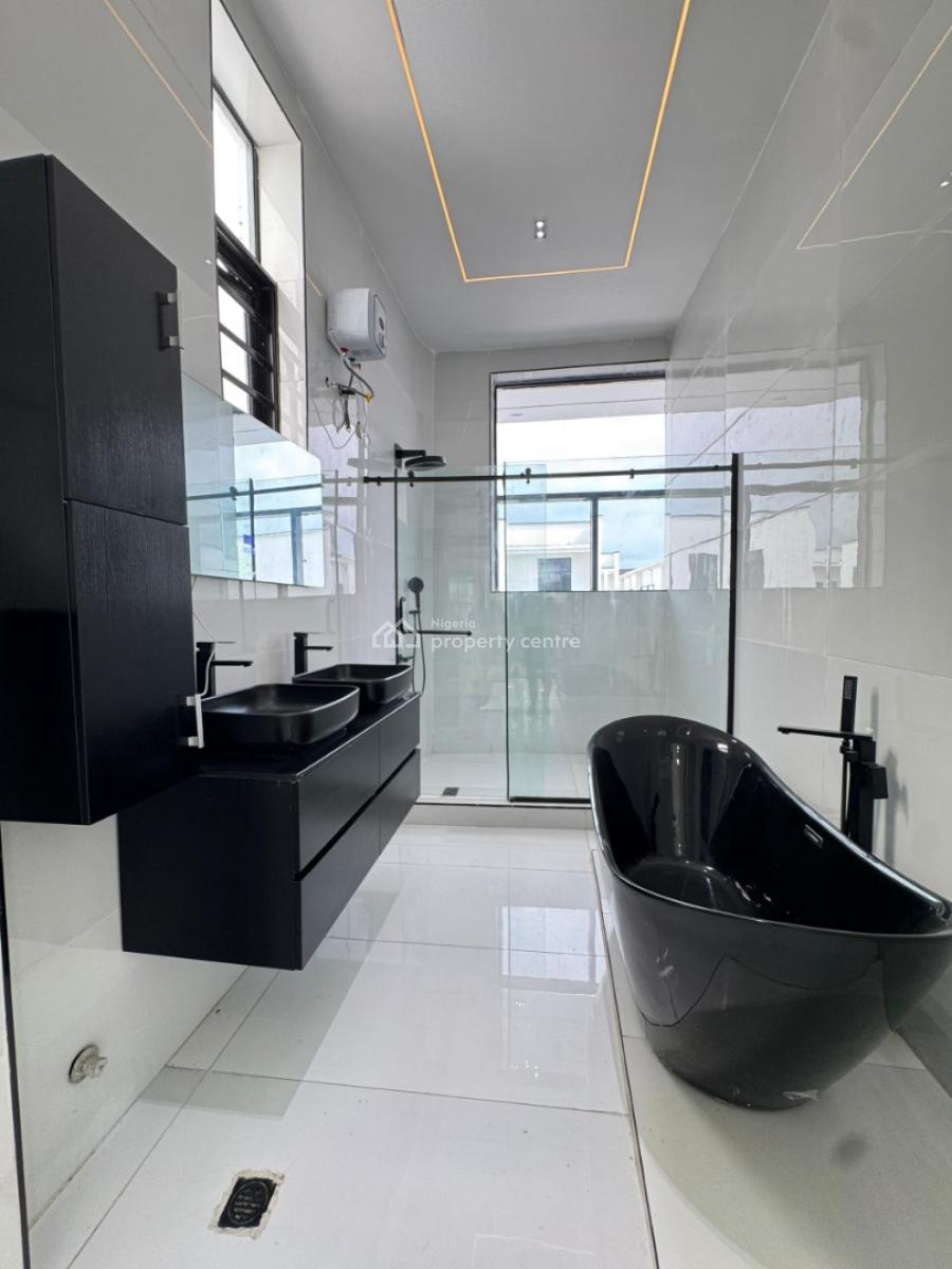 Luxurious and Classy 5bedroom with a Bq and a Pool, Orchid, Lekki, Lagos, Detached Duplex for Sale