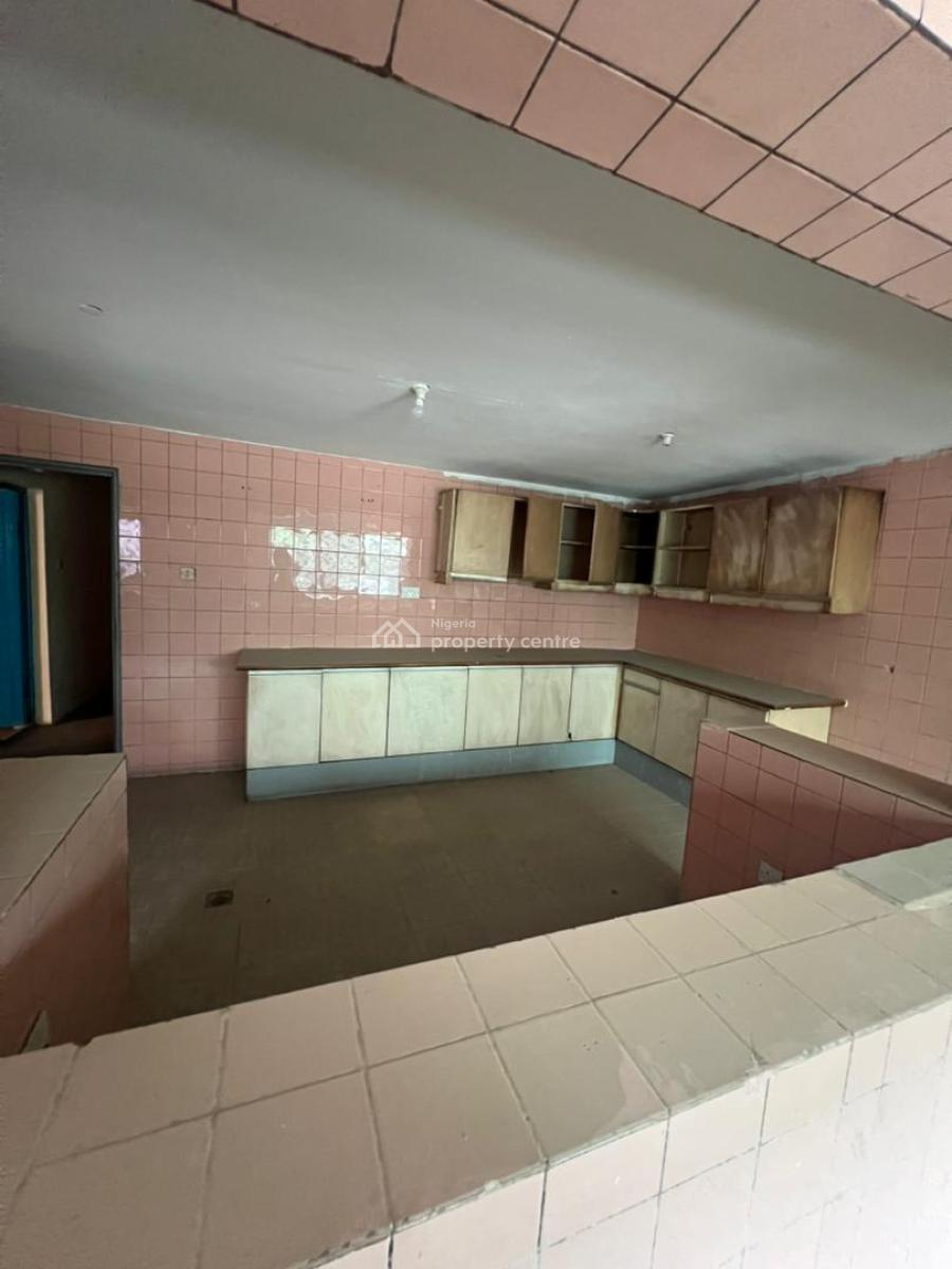 a Multipurpose Property Ideal for an Office Or Guest House, Wuse 2, Abuja, Commercial Property for Rent