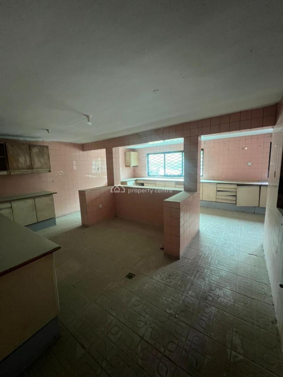 a Multipurpose Property Ideal for an Office Or Guest House, Wuse 2, Abuja, Commercial Property for Rent