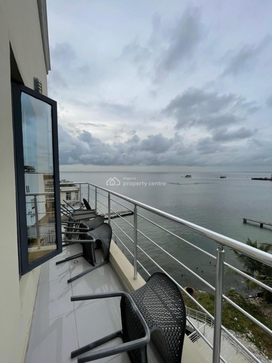 The Ultimate Waterfront Living: 3-bedroom Penthouse Off Admiralty Way, Phase 1, Lekki, Lagos, Flat / Apartment for Rent