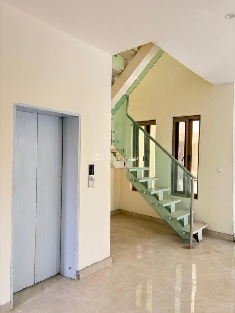 5-bedroom Semi-detached Duplex with Bq Located Banana Island, Banana Island, Ikoyi, Lagos, Semi-detached Duplex for Sale
