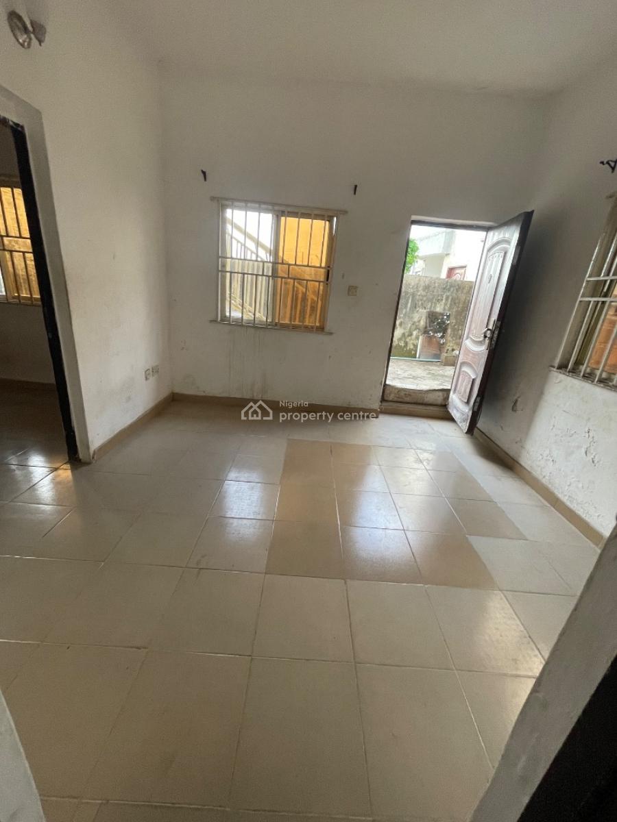 Mini Flat 1 Room and Parlor, Ado Roundabout, Ajah, Lagos, Flat / Apartment for Rent