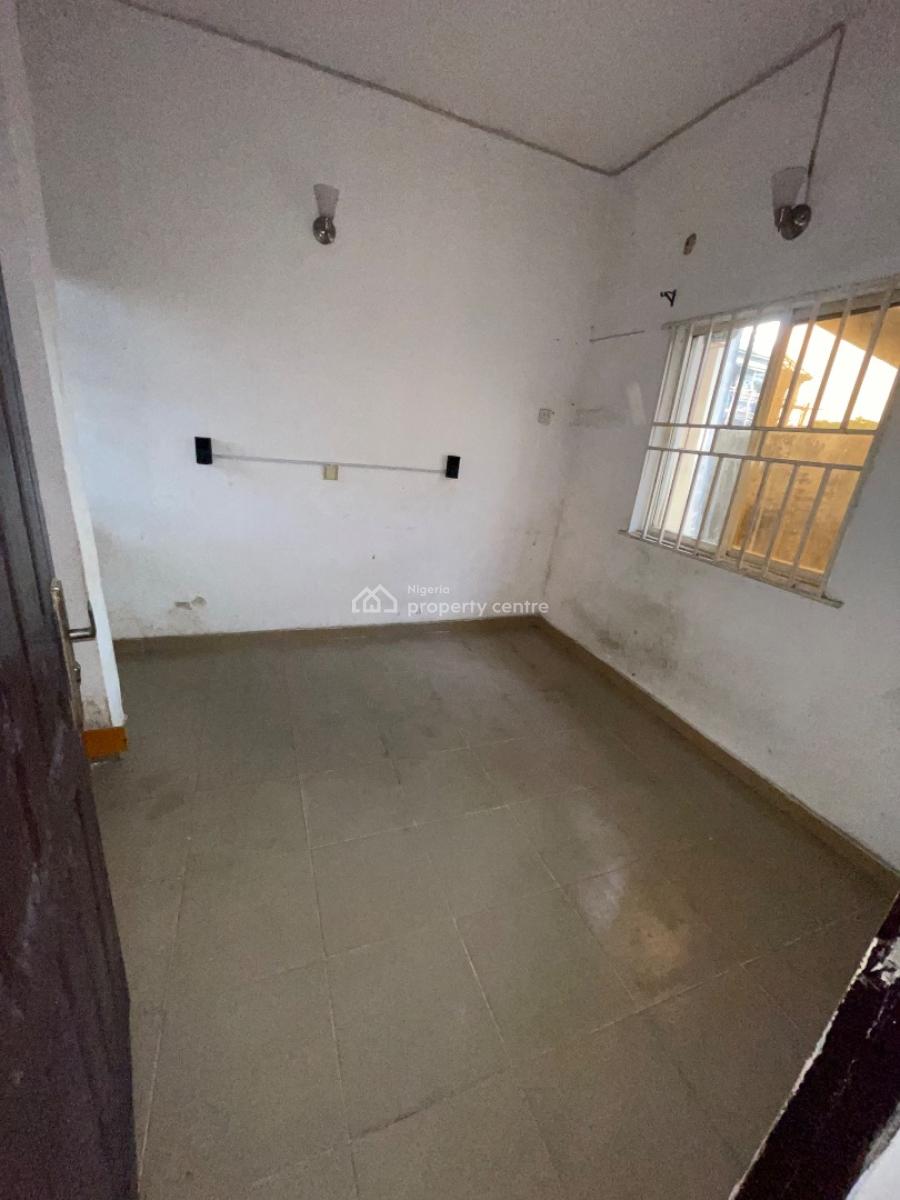 Mini Flat 1 Room and Parlor, Ado Roundabout, Ajah, Lagos, Flat / Apartment for Rent