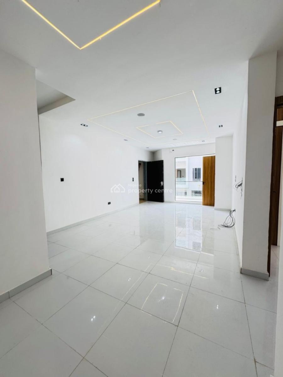 Brand New Spacious 2bedroom Apartment Available 6m Vgc, Vgc, Lekki, Lagos, Flat / Apartment for Rent