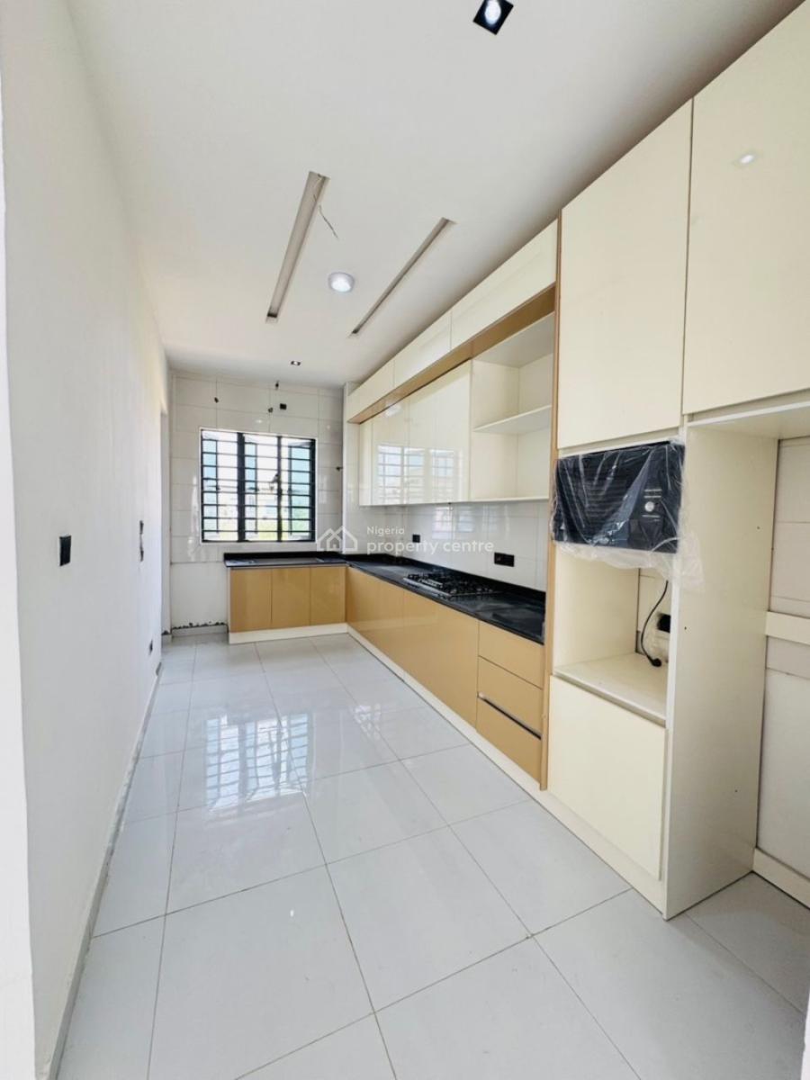 Brand New Spacious 2bedroom Apartment Available 6m Vgc, Vgc, Lekki, Lagos, Flat / Apartment for Rent