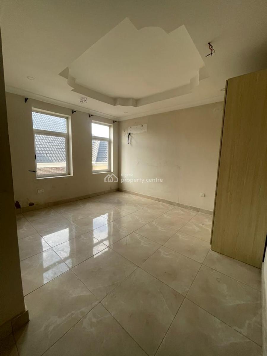 Spacious Mini Flat with Open Plan Kitchenette, Chevyview Estate, Chevron Lekki Lagos, Lekki, Lagos, Mini Flat (room and Parlour) for Rent