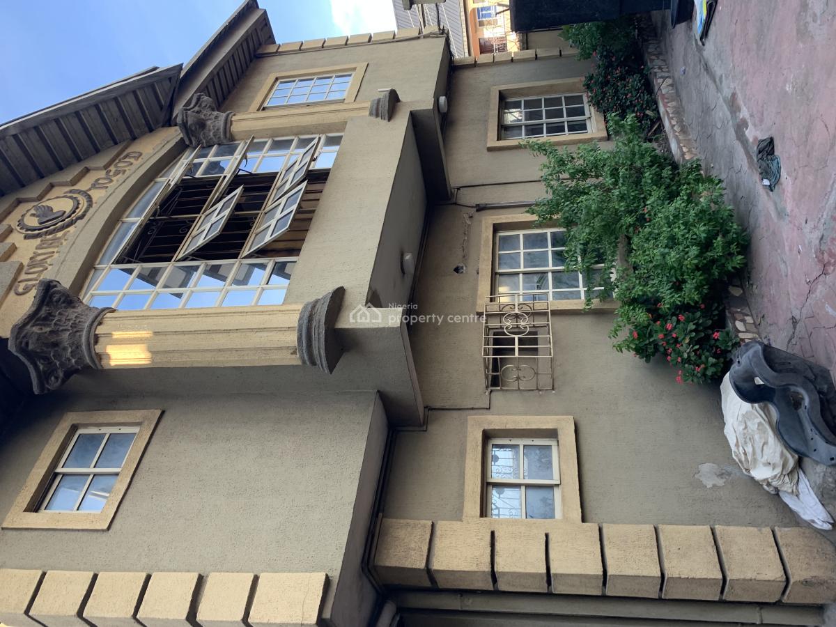 Newly Renovated 3 Bedroom Flats, Off Olorunfunmi By Iyana Oworo, Gbagada, Lagos, Flat / Apartment for Rent
