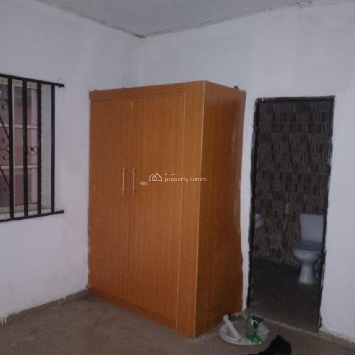 Massive 2bedroom Flat, Off Container Ologunfe Awoyaya, Awoyaya, Ibeju Lekki, Lagos, Flat / Apartment for Rent