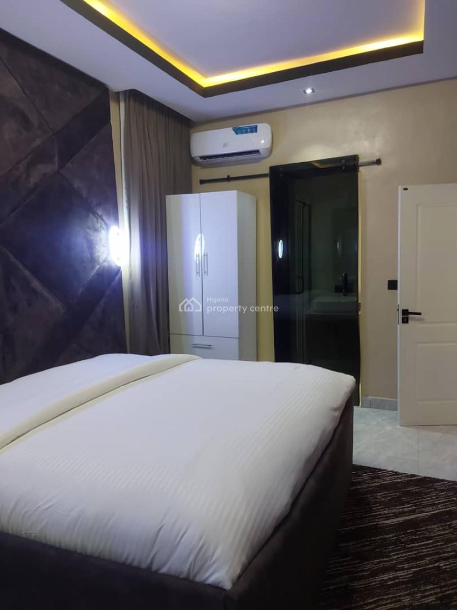 Exclusive Furnished 3 Bedroom  Apartment, Shonibare Estate, Maryland, Lagos, Flat / Apartment for Rent