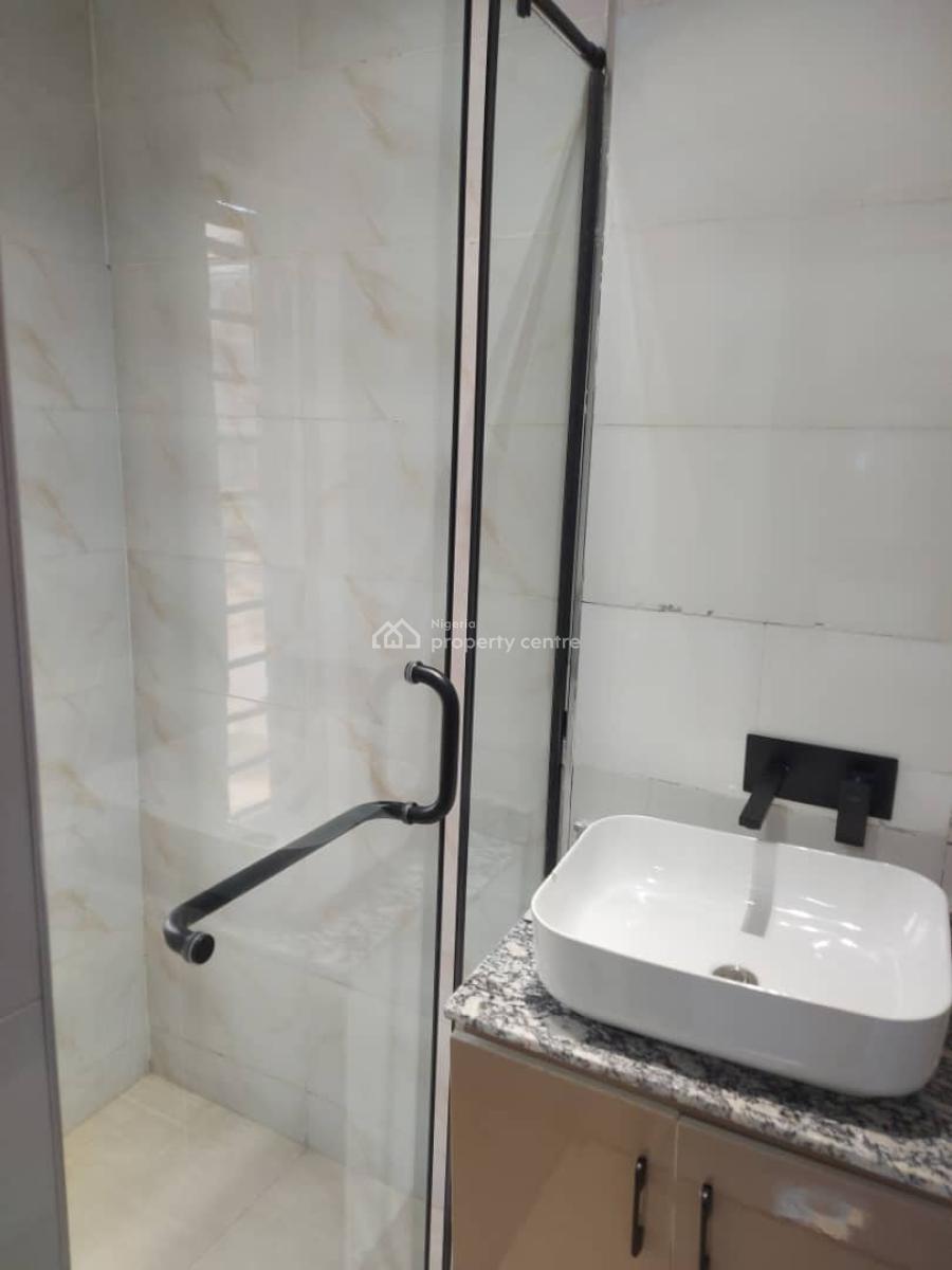 Exclusive Furnished 3 Bedroom  Apartment, Shonibare Estate, Maryland, Lagos, Flat / Apartment for Rent