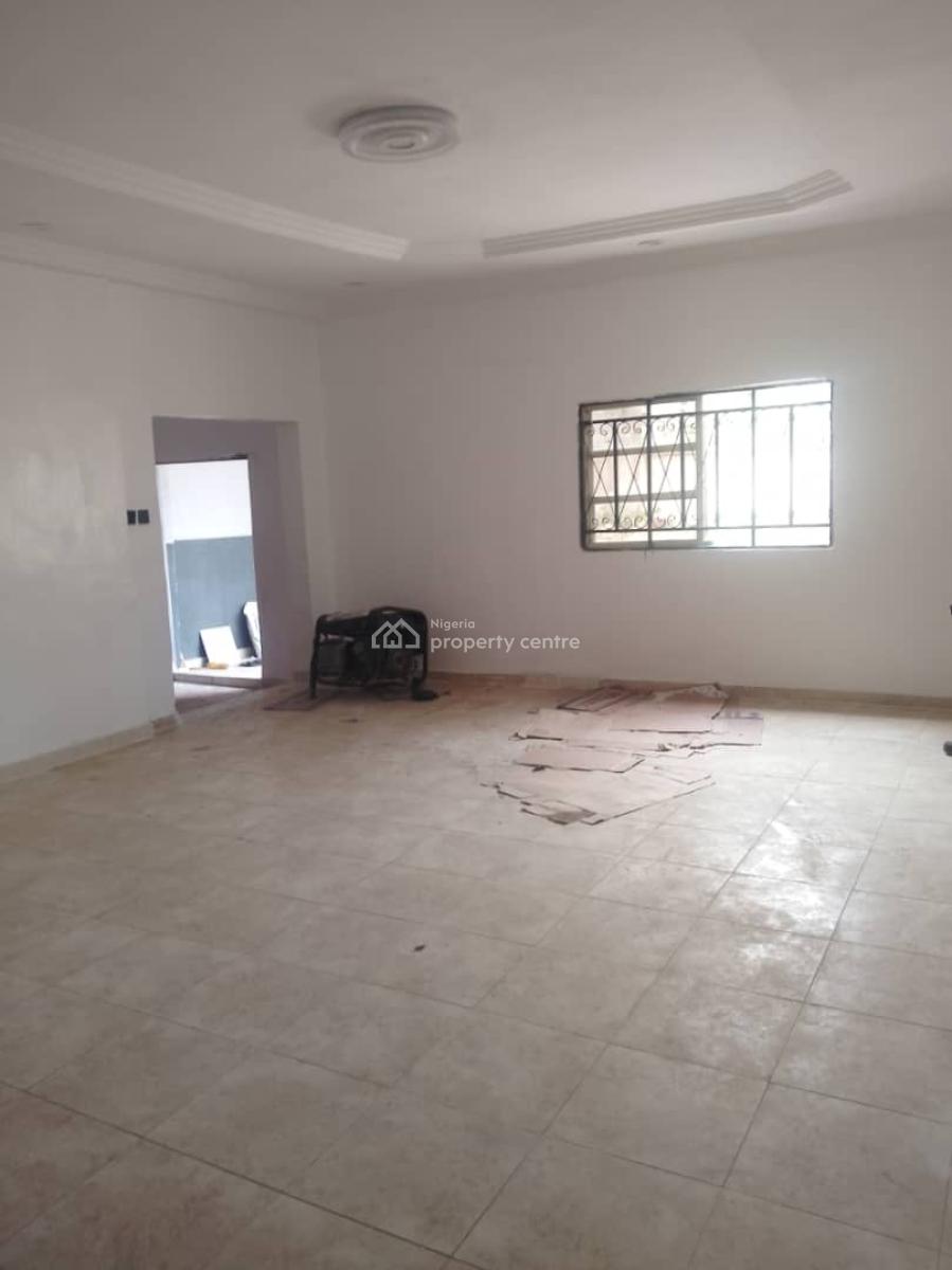 Excellent Spacious 2 Bedrooms Apartment, 6th Avenue, Gwarinpa, Abuja, Flat / Apartment for Rent
