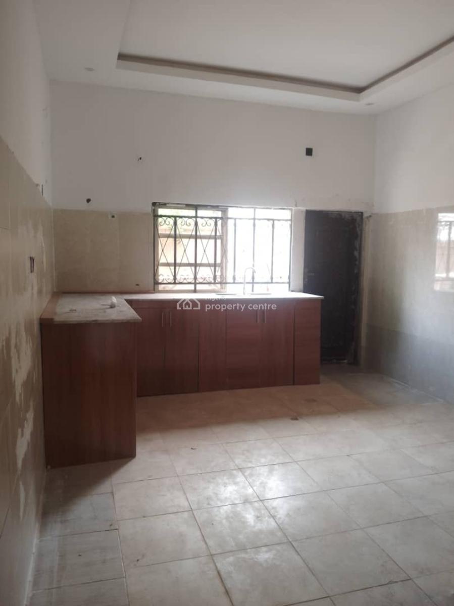 Excellent Spacious 2 Bedrooms Apartment, 6th Avenue, Gwarinpa, Abuja, Flat / Apartment for Rent